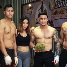 Tìm bạn làm tình